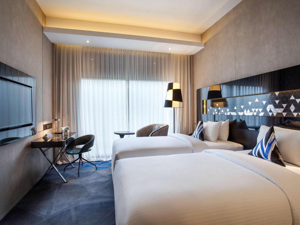 Novotel Singapore On Stevens Екстер'єр фото